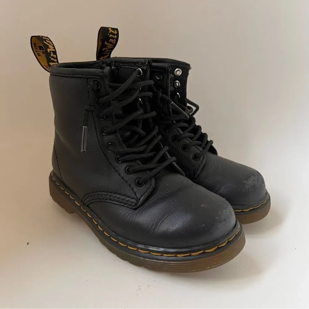 Dr Martens 1460 Boot Kids in Black Toddler US 10